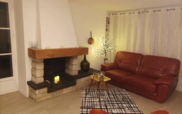 Casa sul lungomare 2H10 da Parigi