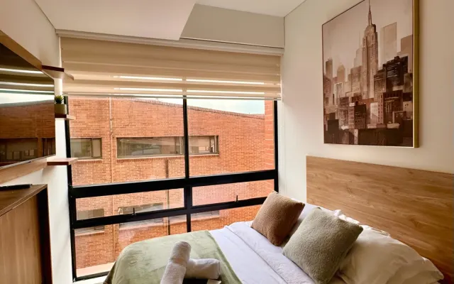 Beautiful studio near park 93
