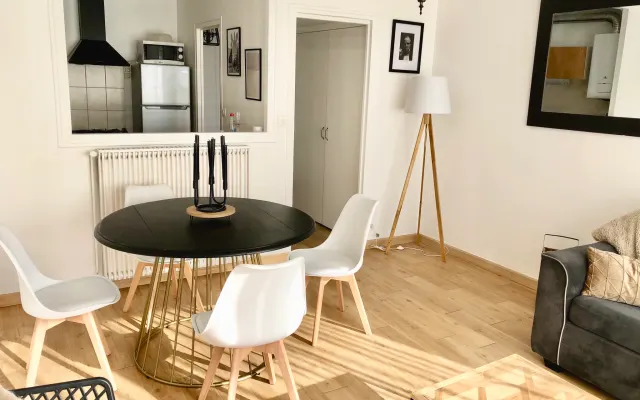 Appart in der Nähe des Stadtzentrums und des Handels