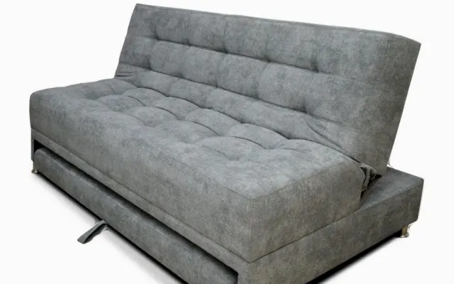 Lodging in family housing sofa-bed