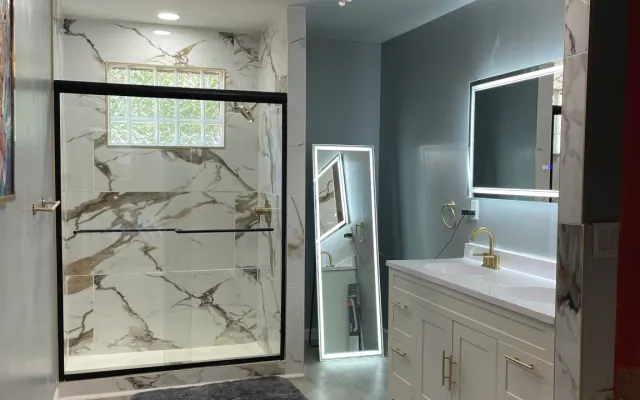Swim Spa Oasis In Charming Safe Neighborhood