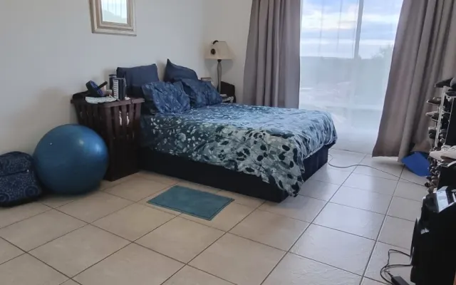 2-Zimmer-Wohnung zur Mitbenutzung, zentrale Lage