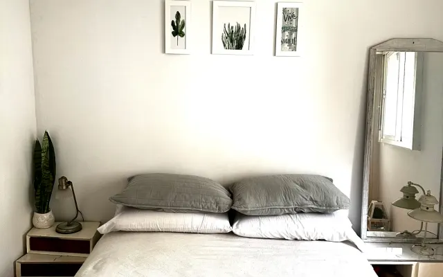 Chambre privée, bonne ambiance, espace pour se détendre ! !!!