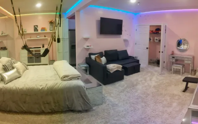 Casa de huéspedes privada con jacuzzi y comodidades para adultos