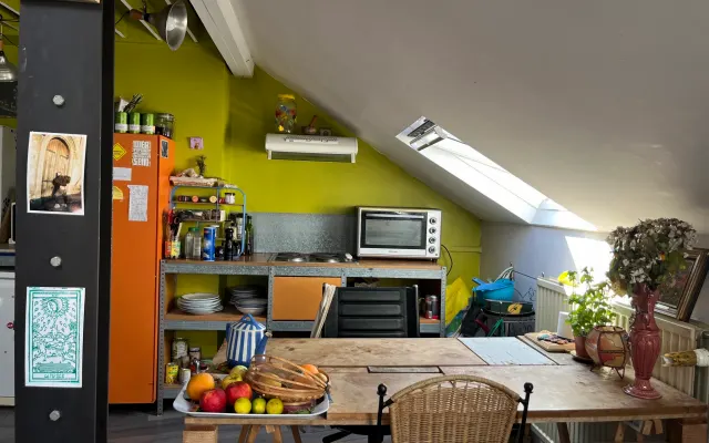 Quarto acolhedor no coração de Ixelles