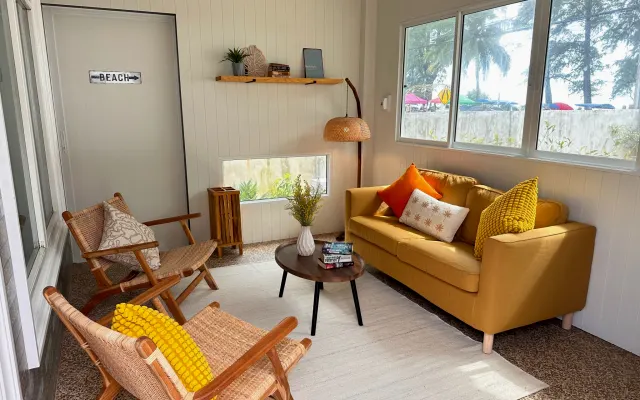 Turtle Beach House TWO, Thai Mueang Beach in Thailand