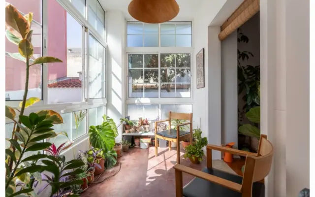 Gemütliches Zimmer am Südufer von Lissabon