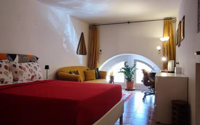 Arch Room Termini Train Station city center