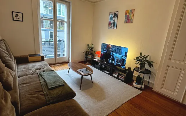 Cosy and central room