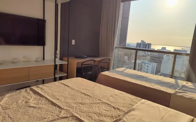 Complete apartment near Barra beach, with sea view.