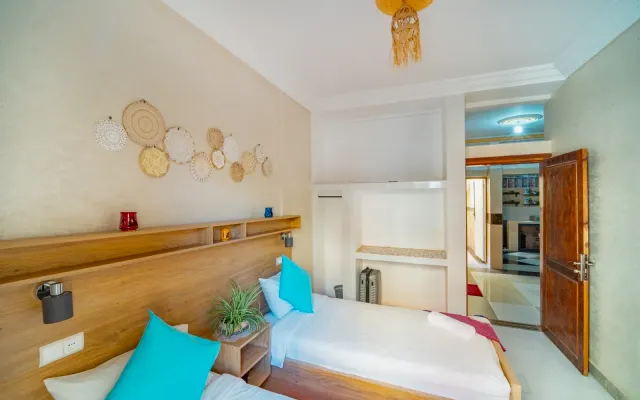 Private double room 10 min banana beach surfspot