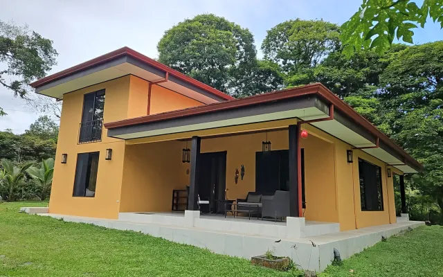 Quinta Danta, Guapiles, CR .