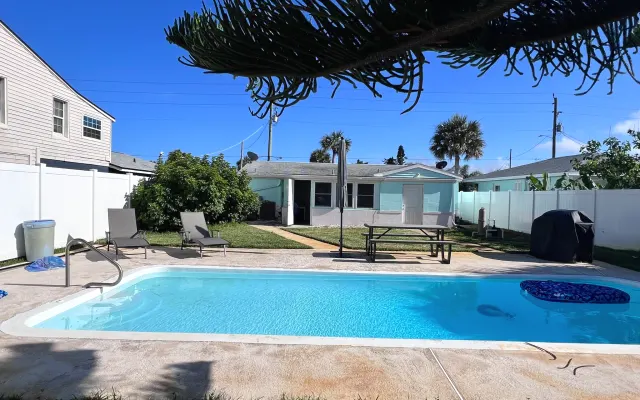 Casa de praia com piscina! em Daytona