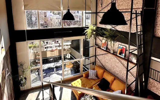 Plaza Serrano: NYC-Loft des Architekten von airesB&B