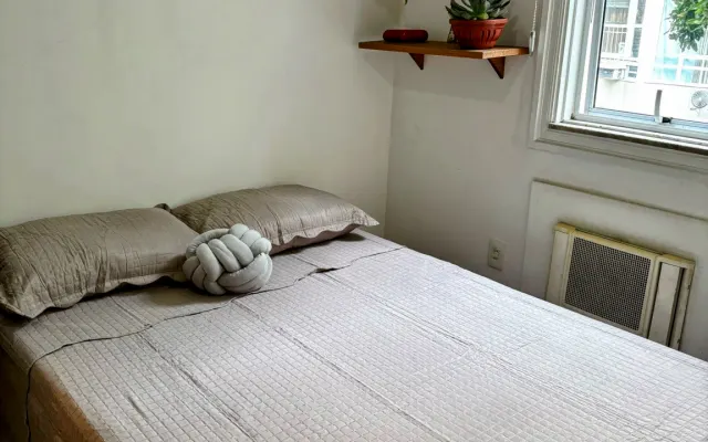 Room w/AC and private bathroom next to the Copacabana Palace and the...