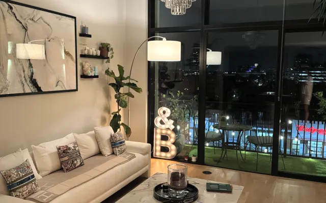 Pride Stay in River Oaks | 7 Min to Montrose