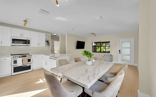 Maison moderne relaxante|2min de Wilton Manors|10min de la plage