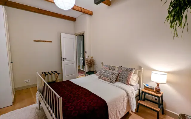 Chambre privée dans un appartement lumineux et spacieux à Vondelpark