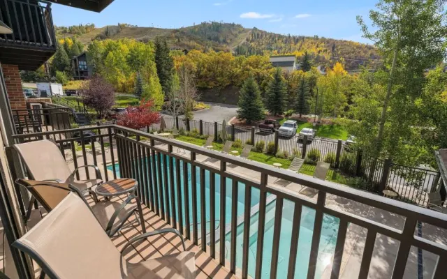 ¡Bear Claw 311 - Ski-in Ski-out Condo!