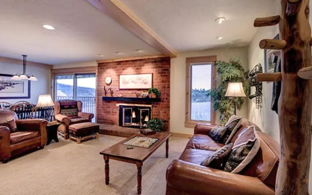Bear Claw 103 - ¡Condominio Ski-in Ski-out!