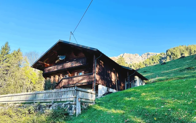 Typical chalet in the heart of nature, 5 minutes from the center of...