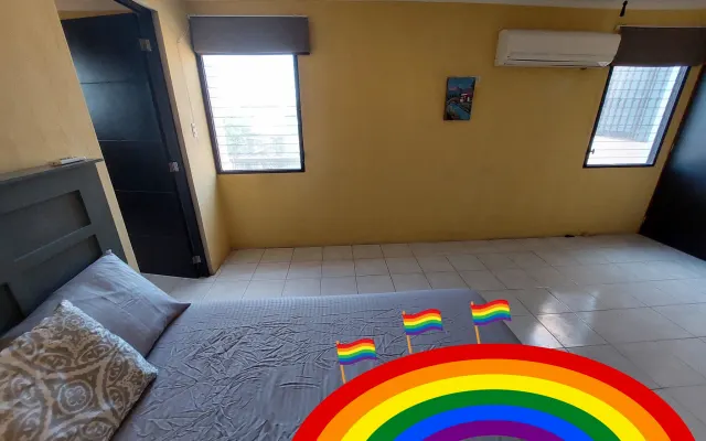 Komfortable Zimmer und Pool