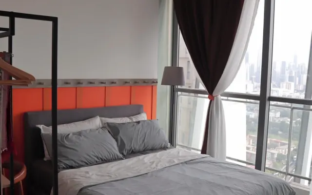 Geräumiges Penthouse mit Blick auf den KLCC