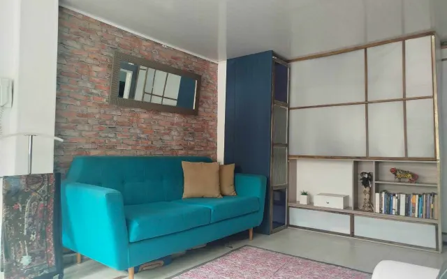 sofá confortável em apartamento na zona gay de bogota (chapinero alto...