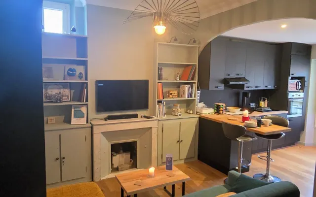 33m2 apartment near train station (10-15min walk)