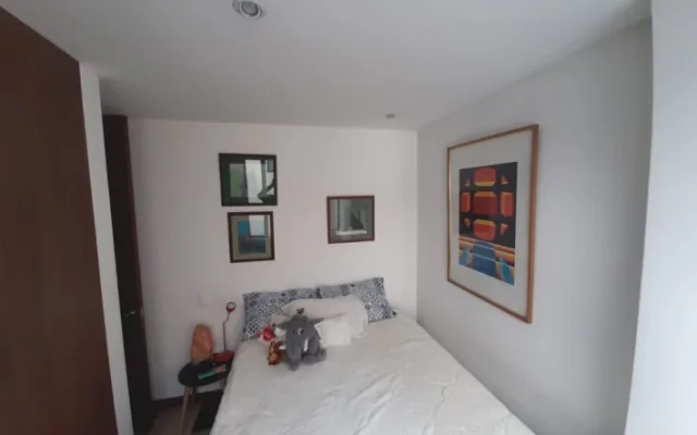Hermoso apartamento frente a embajada americana. Corferias.Salite.