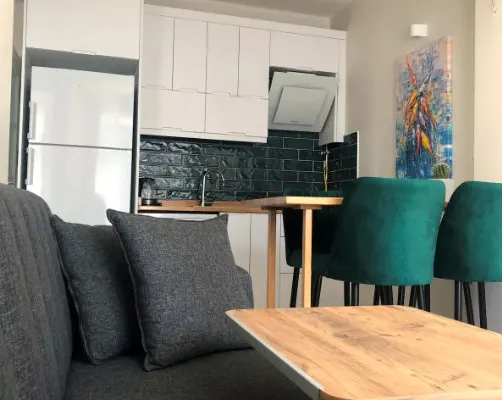 Fully Equipped - Very Cental 2+1 Comfy Flat