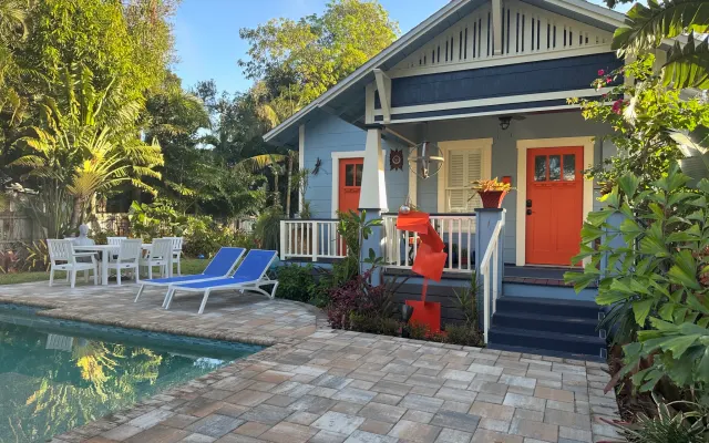 Sunshine Cottages Downtown Fort Myers