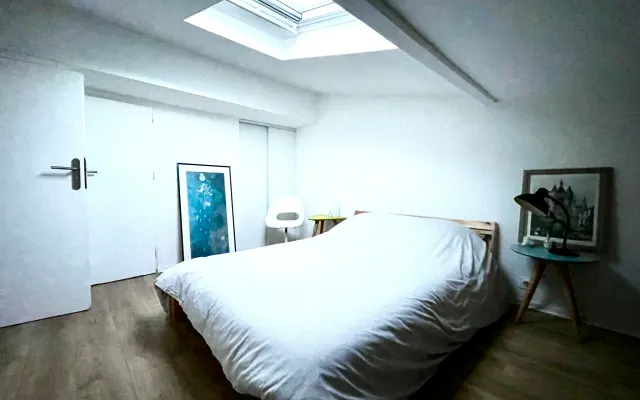 Nice room in the center of town