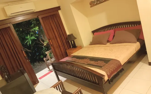 Villa Layang Bulan, pensione vicino alla spiaggia (Camera doppia Sup)