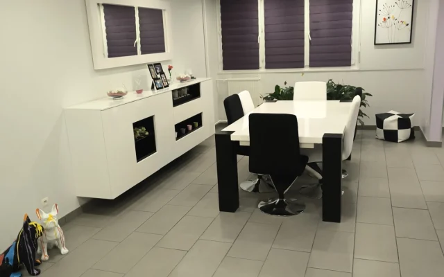 schöne Wohnung von 80 m2 für Person zwischen 18 und maximal 35 Jahren