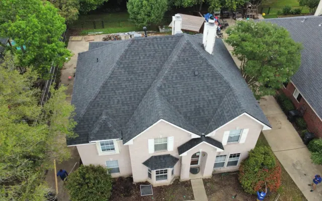Serene Residential community city in Dallas County and 15/20 miles