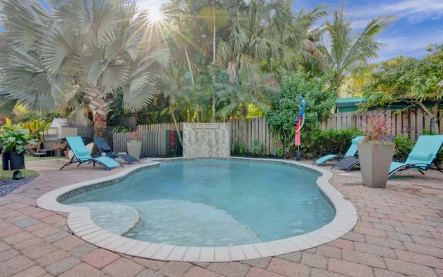 SexyVibe2/Heat pool/Private room&Entrance/Cloth optional/Shared Bath