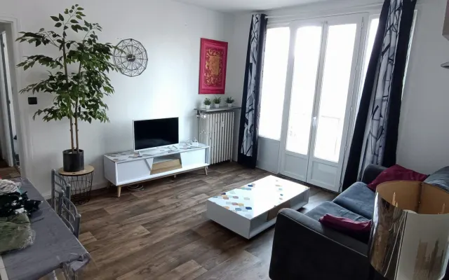 T3-Wohnung in der Nähe des Bahnhofs.