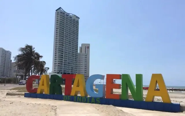 Appartement in Strandnähe mit Schwimmbad, Fitnessraum, Sauna, türkische
