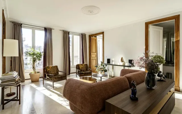 XXL flat in the heart of Paris :)