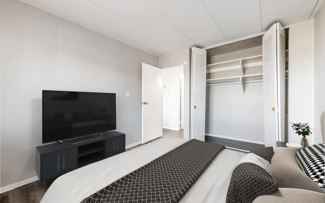 Elegante appartamento con una camera da letto ad Akron, gay, lesbiche...