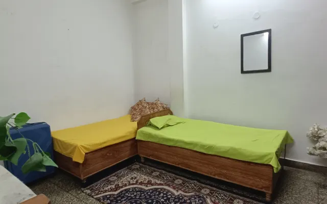 Dormitorio independiente con las máximas facilidades, se siente como en...