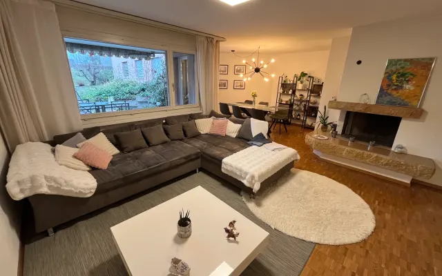Bed&Breakfast Zurique (quarto num apartamento partilhado)