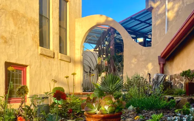 Casa Vista est une escapade unique de style européen sur la Sunshine...