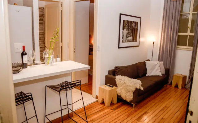 Amazing Quality One Bedroom APT