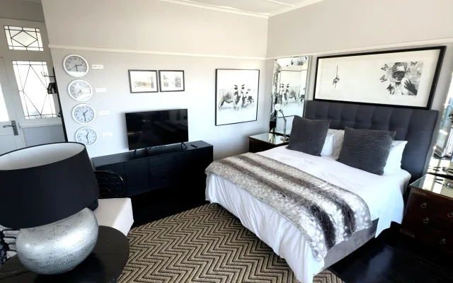 Penthouse Studio Apartment A with Sea View