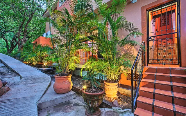spacious, private, comfortable and economical studio