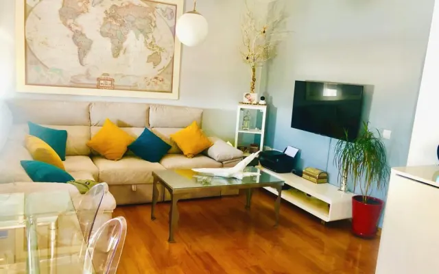Hermoso apartamento a 3 estaciones en metro al centro de Sevilla - copiar...