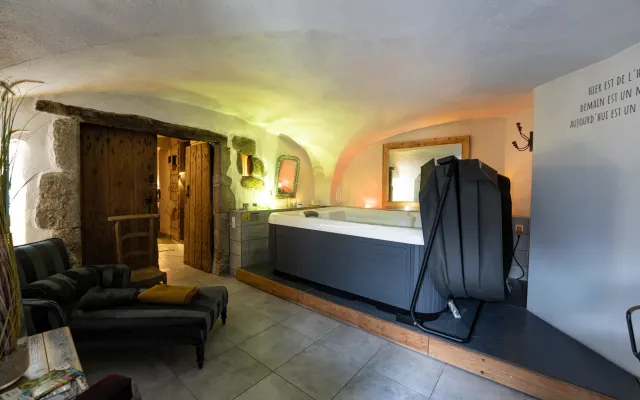 Private Suite
...für ein originelles Liebeserlebnis...im BE-Modus