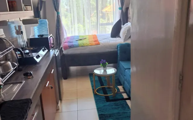 Moderno e accogliente monolocale con piscina a NAIRIOBI